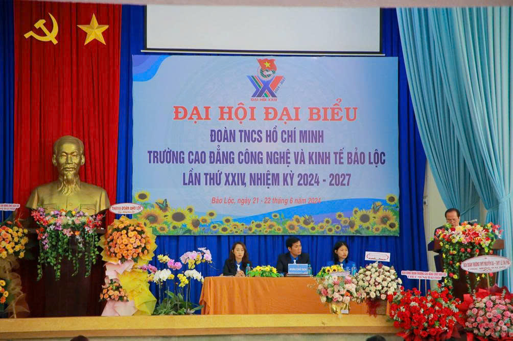 Đoàn Trường